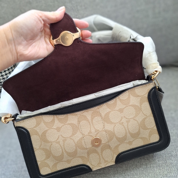 BRAND NEW Coach Georgie Shoulder Bag in Blocked Signature Canvas RARE - Picture 11 of 12